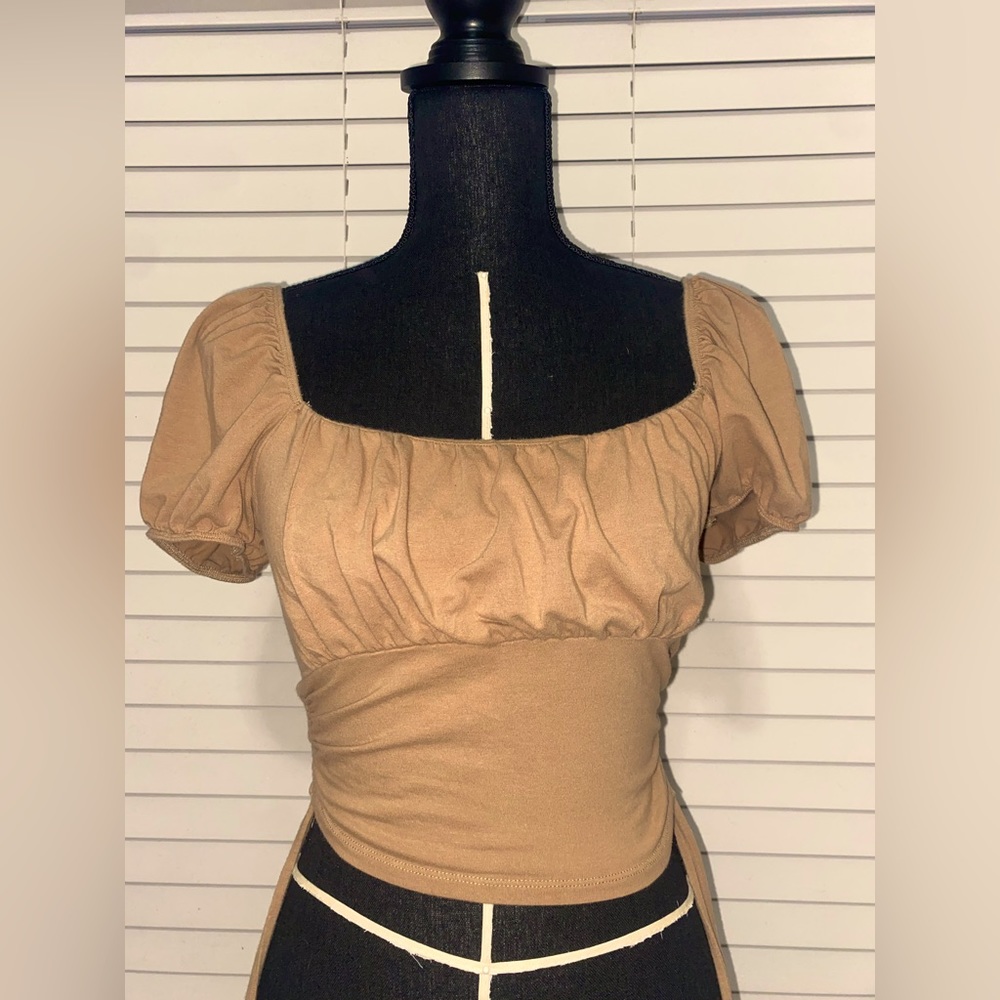 Brown shirt size M